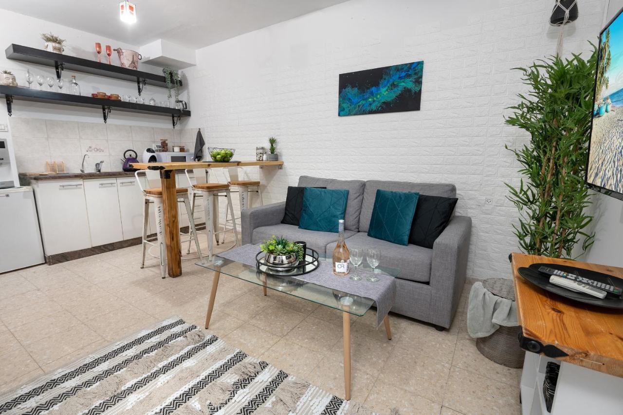 Apartamento Day And Night -יום ולילה Eilat Exterior foto