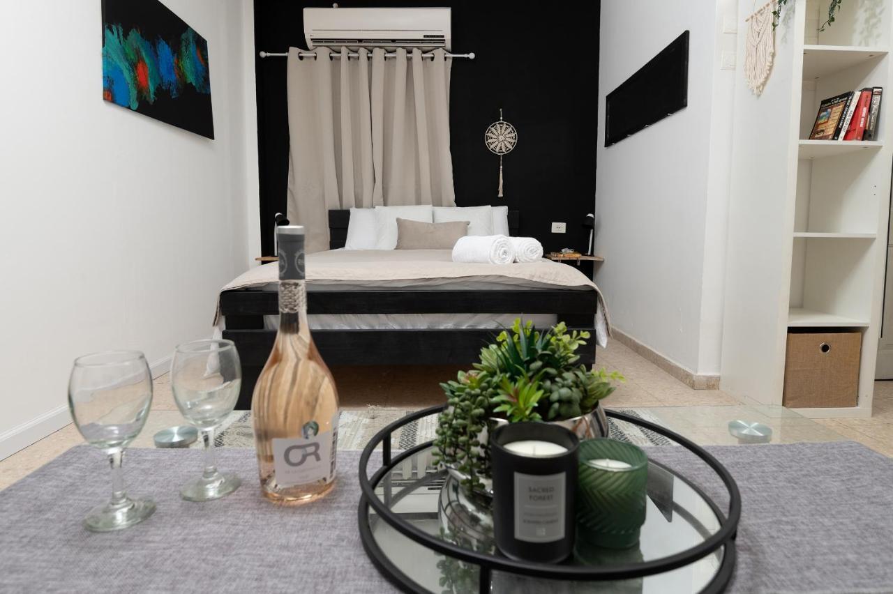 Apartamento Day And Night -יום ולילה Eilat Exterior foto